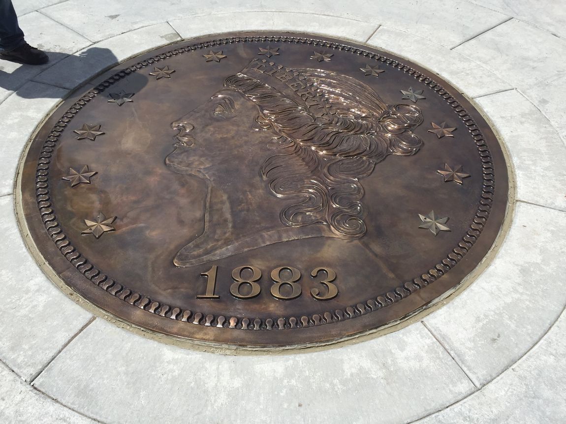 8ft diameter, bronze, 1,000lbs