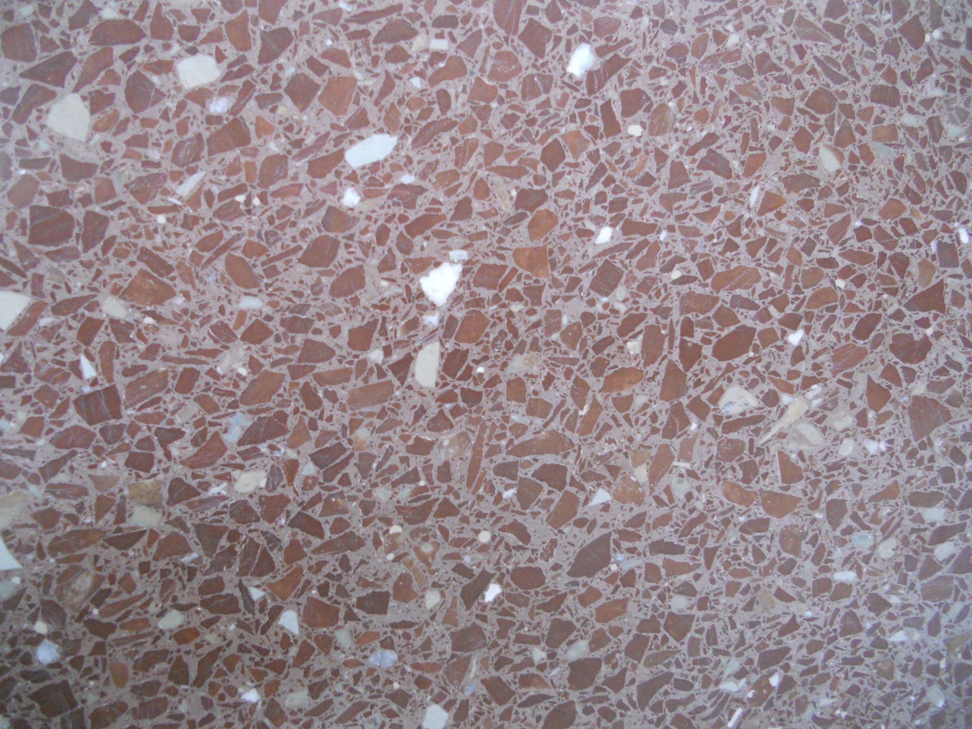 Pavimento interno in pietra agglomerata