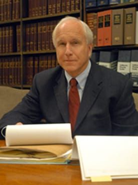 Construction Defects — David T. Romney Preparing Documents in Santa Paula, CA