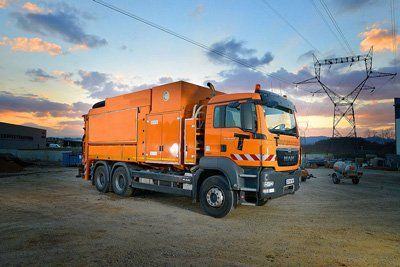 side view of a dump truck