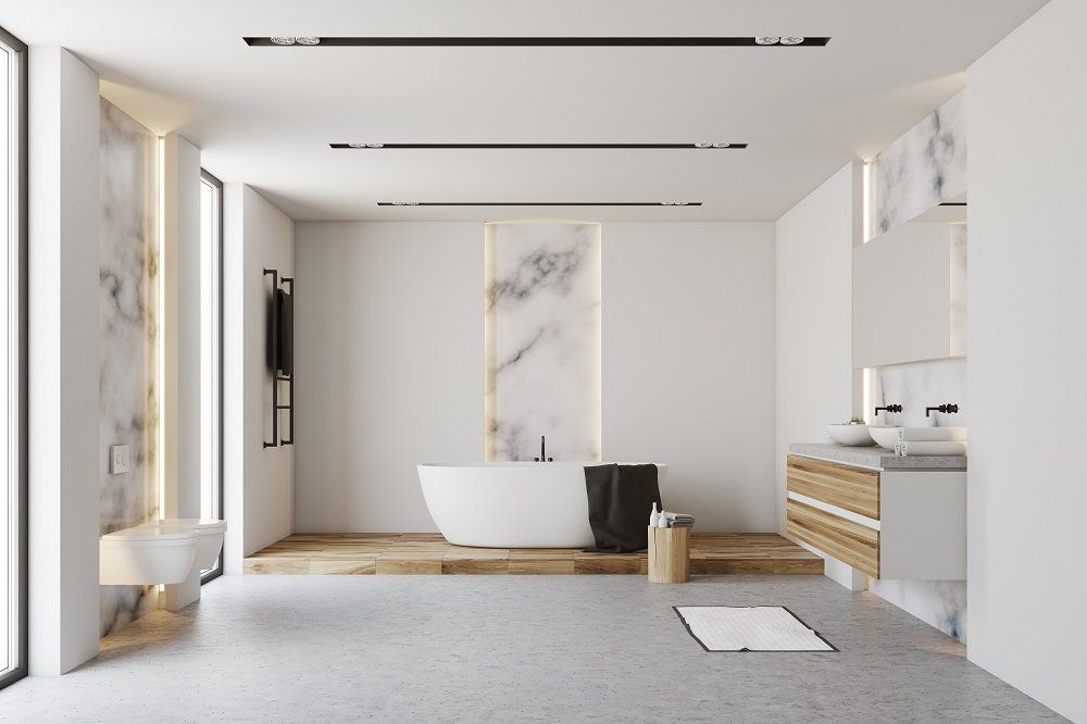 Ampio bagno con vasca