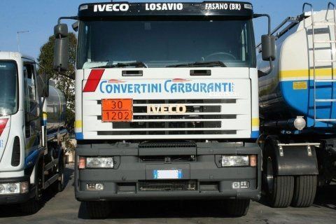 mezzi per il trasporto di carburanti