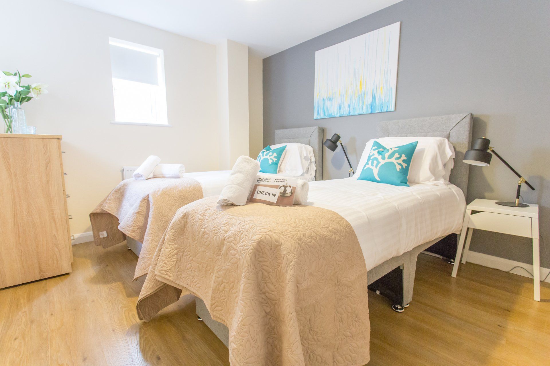 Icon| Serviced Accommodation | Oxford Apt | Contractors | Business | Leisure | Families