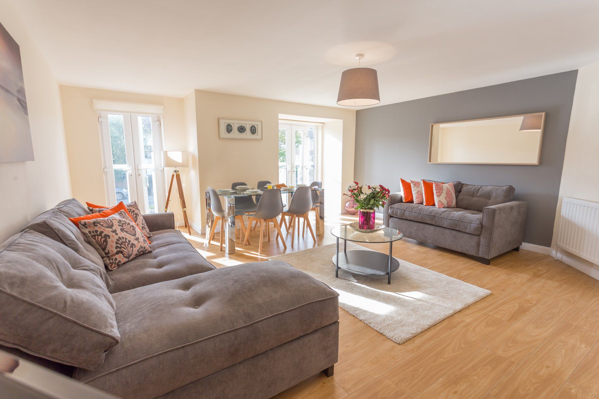 Big living dinning area