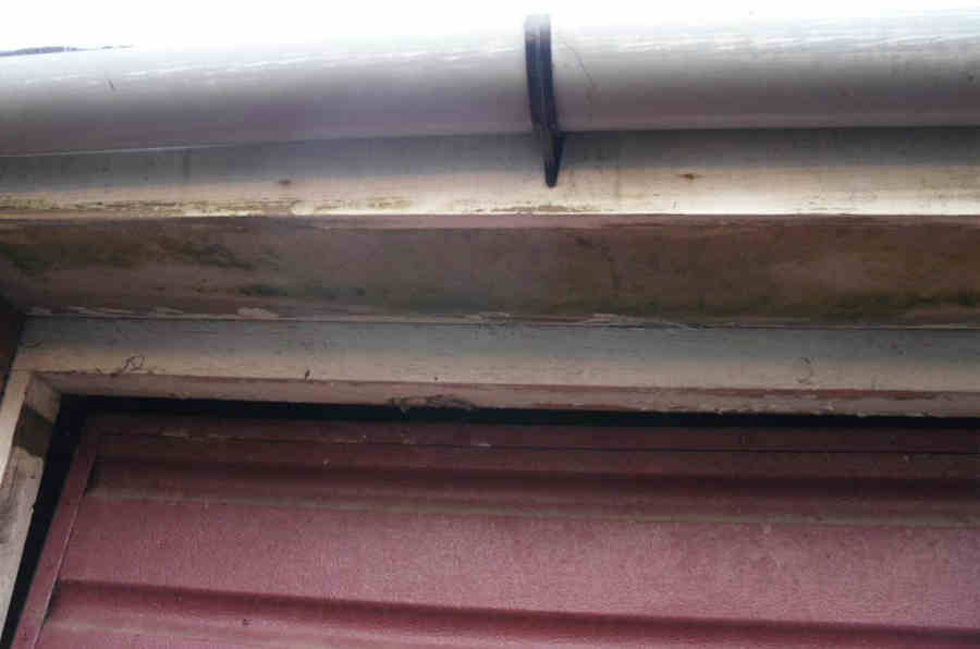 badly leaking guttering