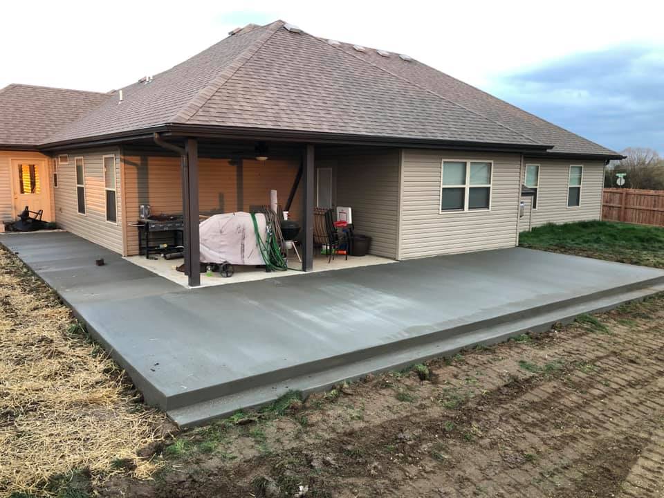 concrete patio in jefferson city