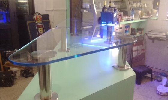 Box doccia con porta di vetro