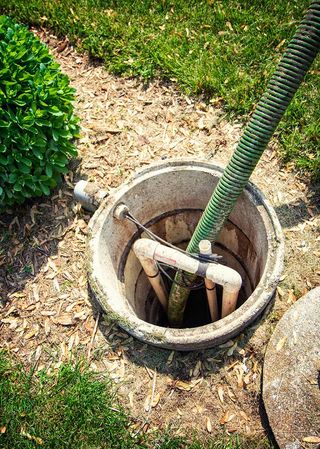 Cleaning Septic Tank — Clyman, WI — United Septic & Drain Services Inc Cleaning Septic Tank — Clyman, WI — United Septic & Drain Services Inc