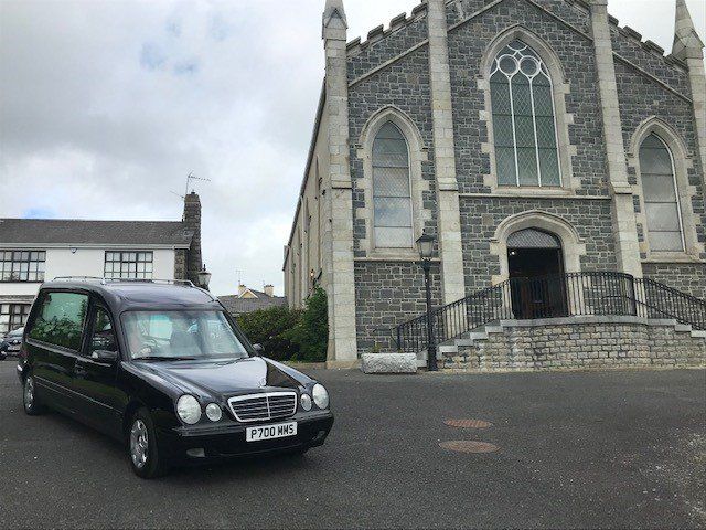 Funeral car mercedes