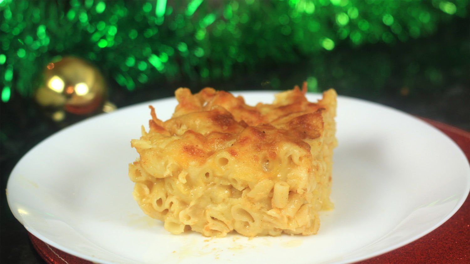 macaroni cheese pie
