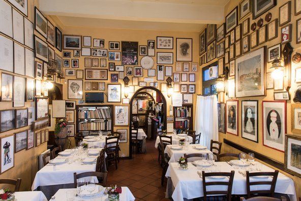 Salone interno di un ristorante
