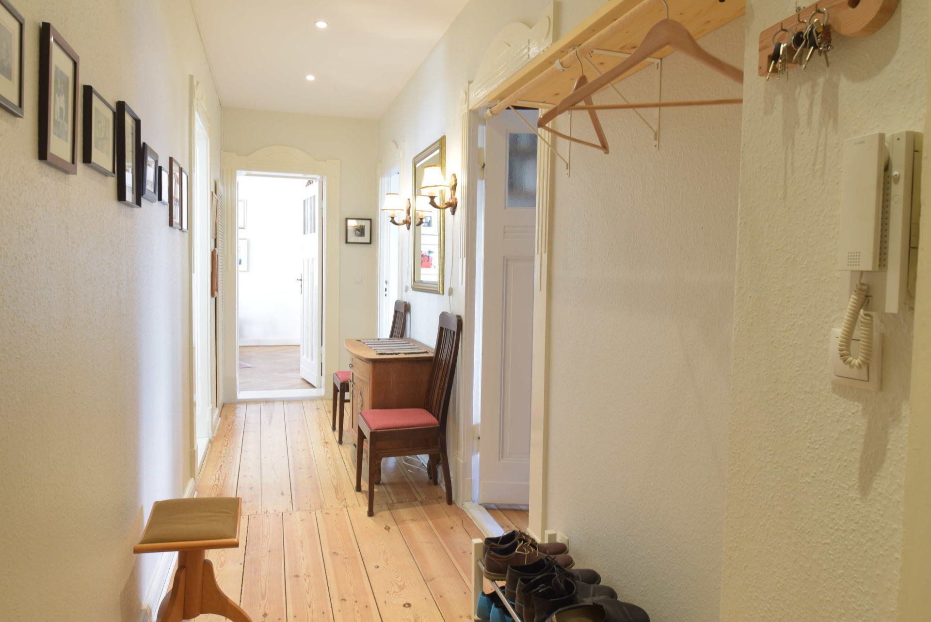 Der+Flur+mit+Garderobe.JPG
