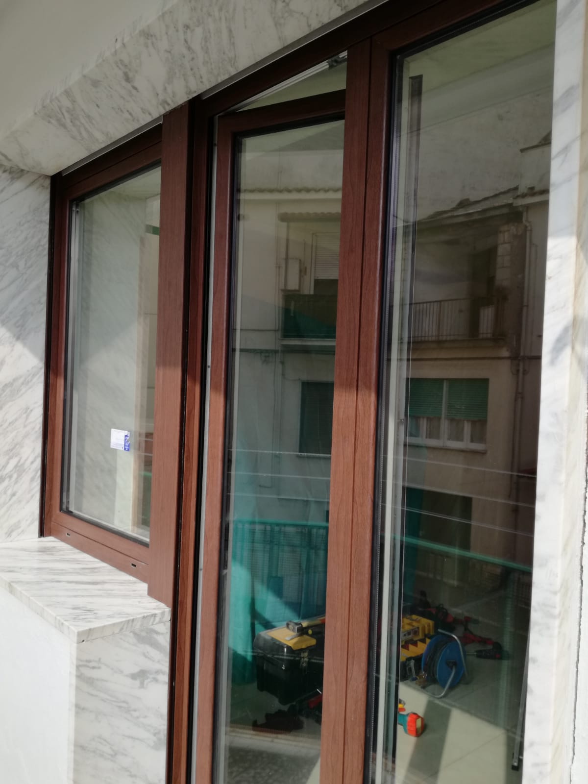 porta finestra in alluminio taglio termico lafiosca infissi MT