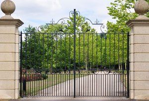 Gate and railing fabrication