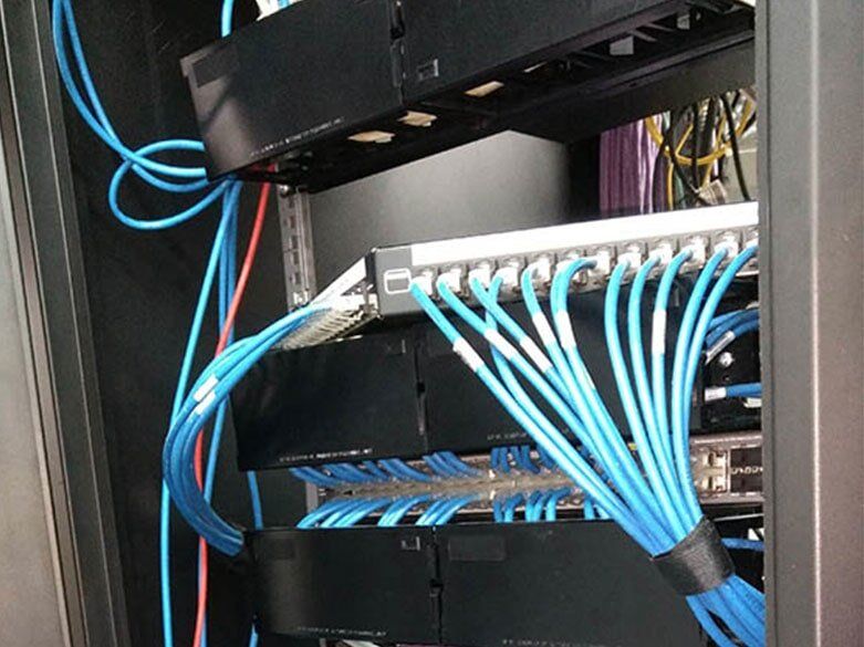 CDS UPS - instalacion y mantenimiento de cableado estructurado