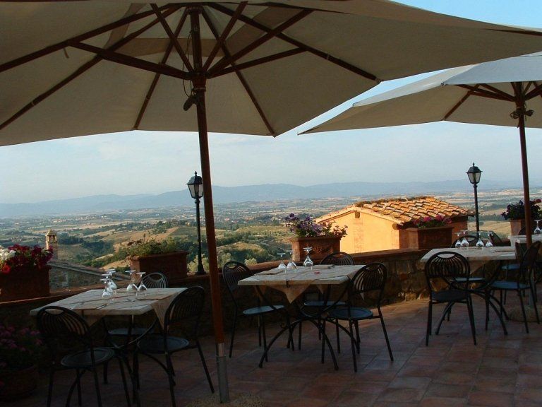 tavoli con gazebo