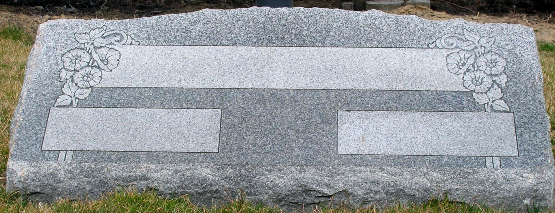 monument - Barre grey granite slant marker