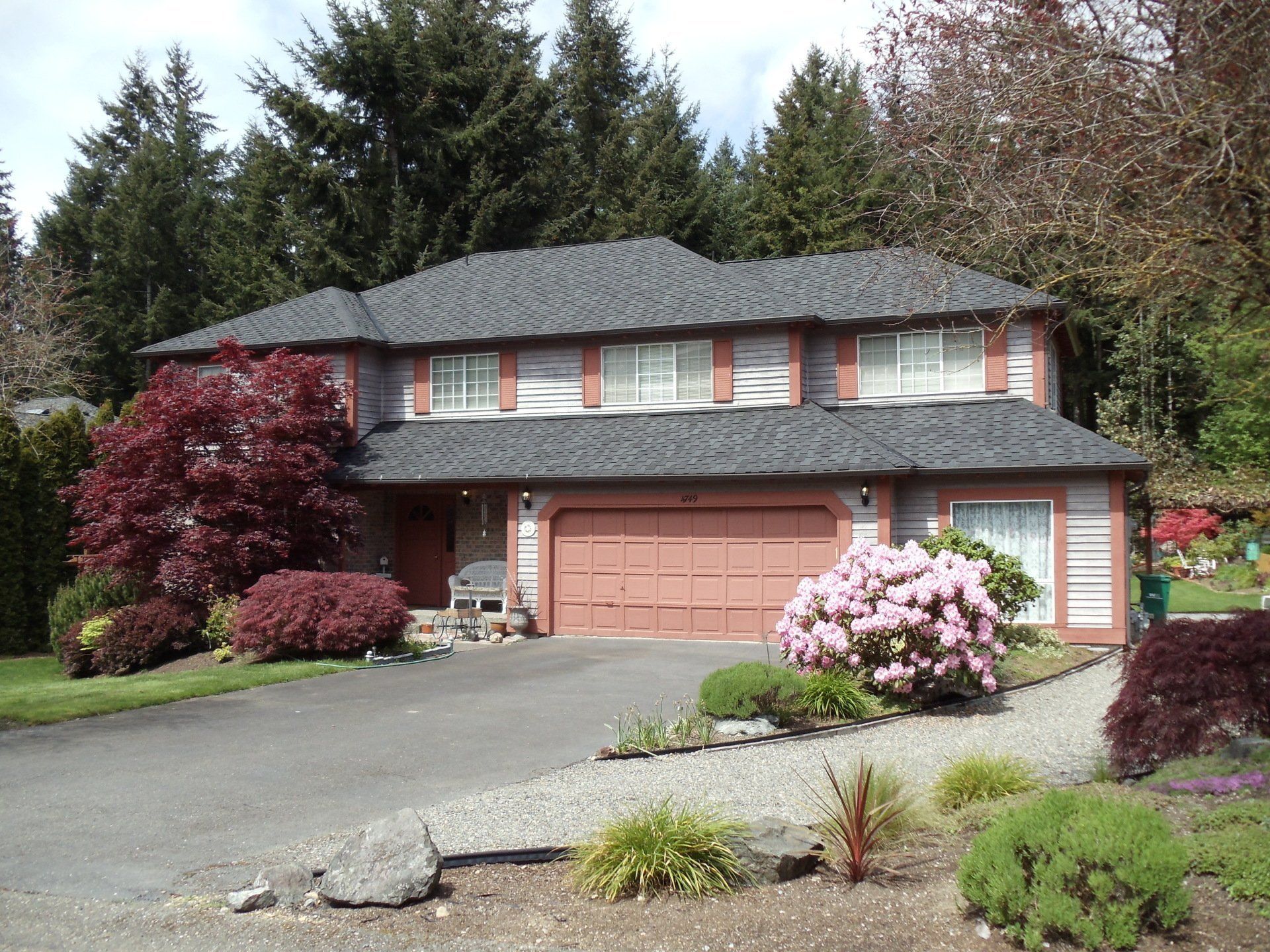 Pastel Colored House — Olalla, WA — Peninsula Roofing LLC