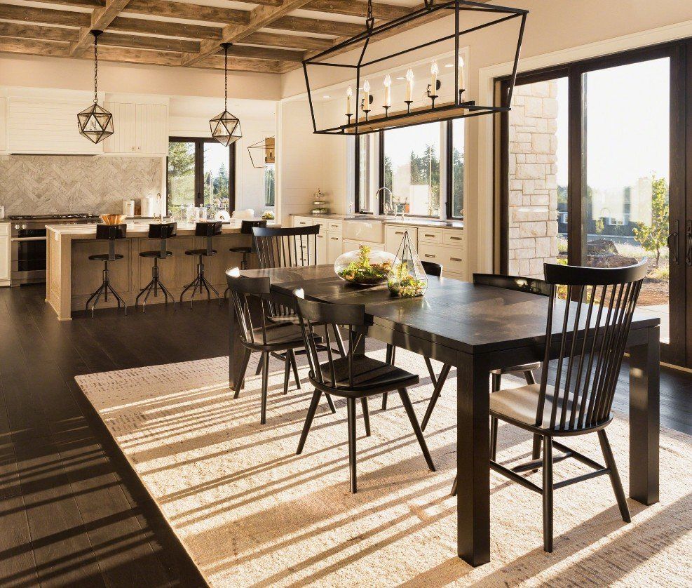 custom dining room furniture near me