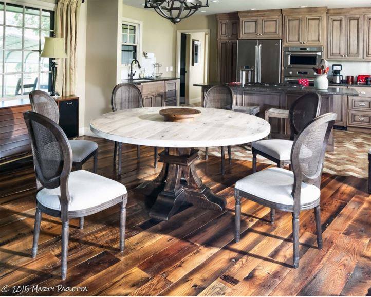 round dining room set