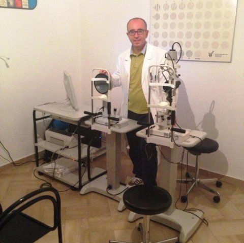 medico oculista medico oculista