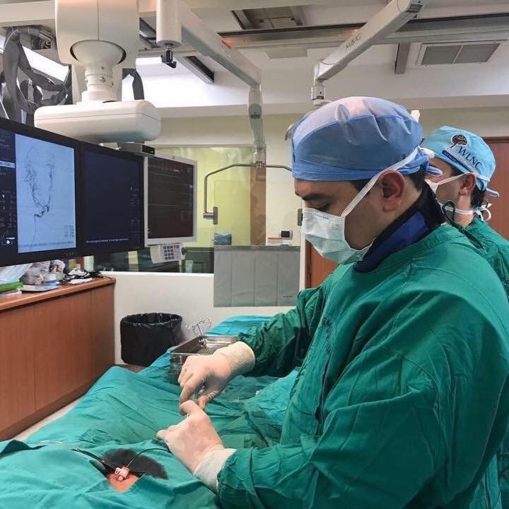 Dr. Eduardo Reyes - terapia endovascular