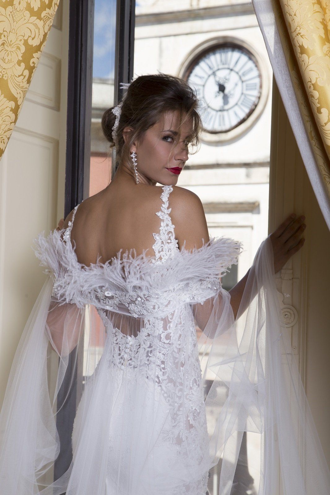 abito da sposa prezioso