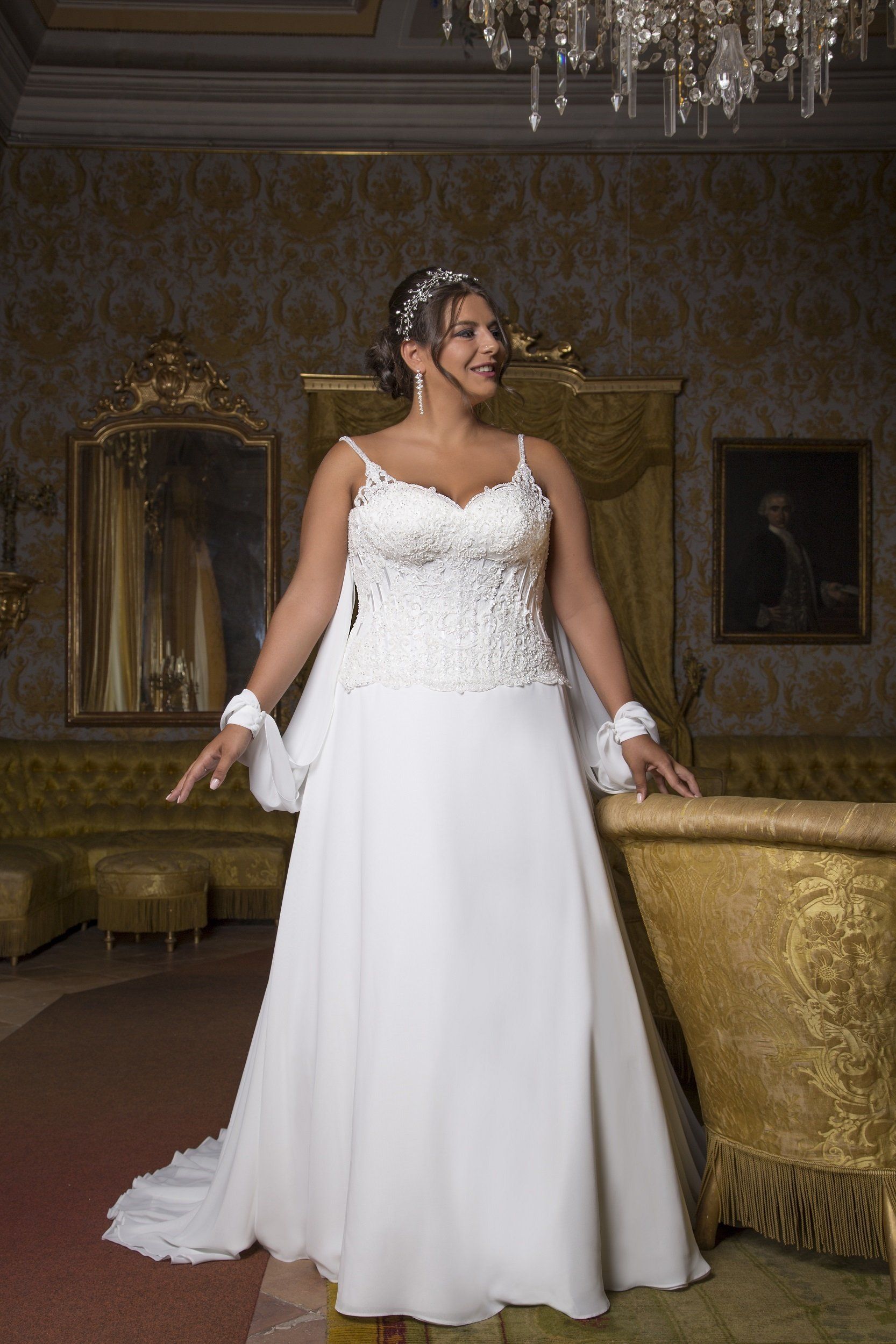 abiti da sposa curvy