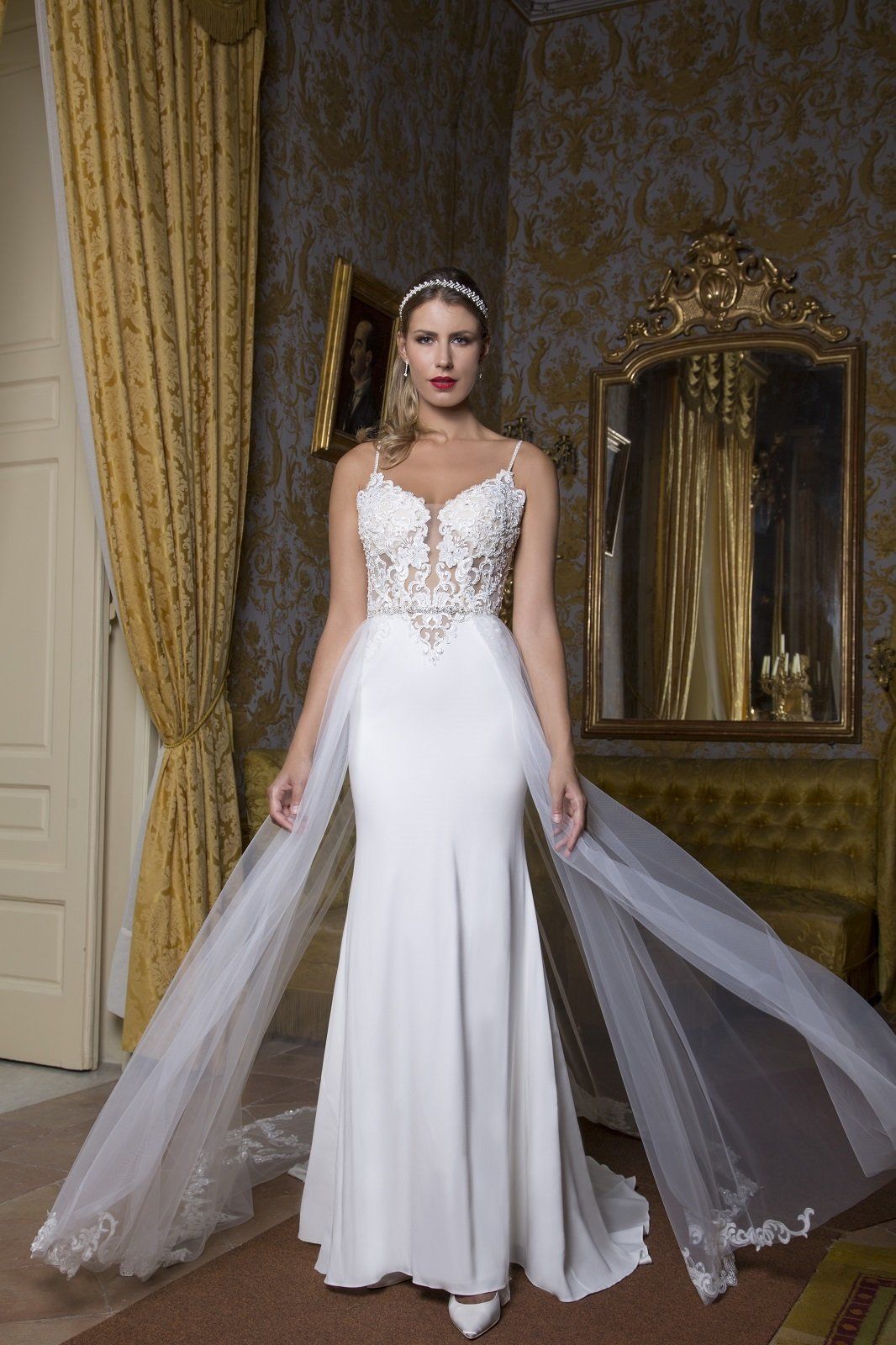 abito da sposa prezioso