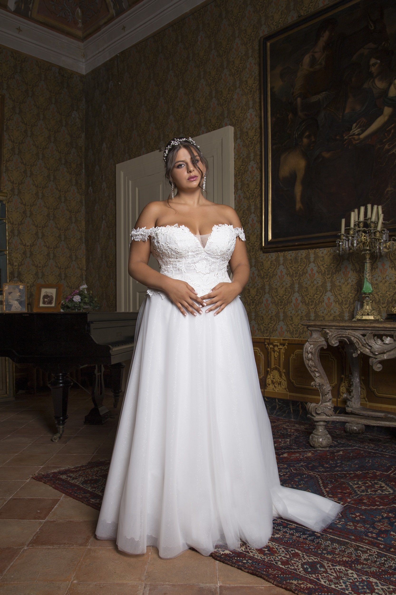 abiti da sposa curvy