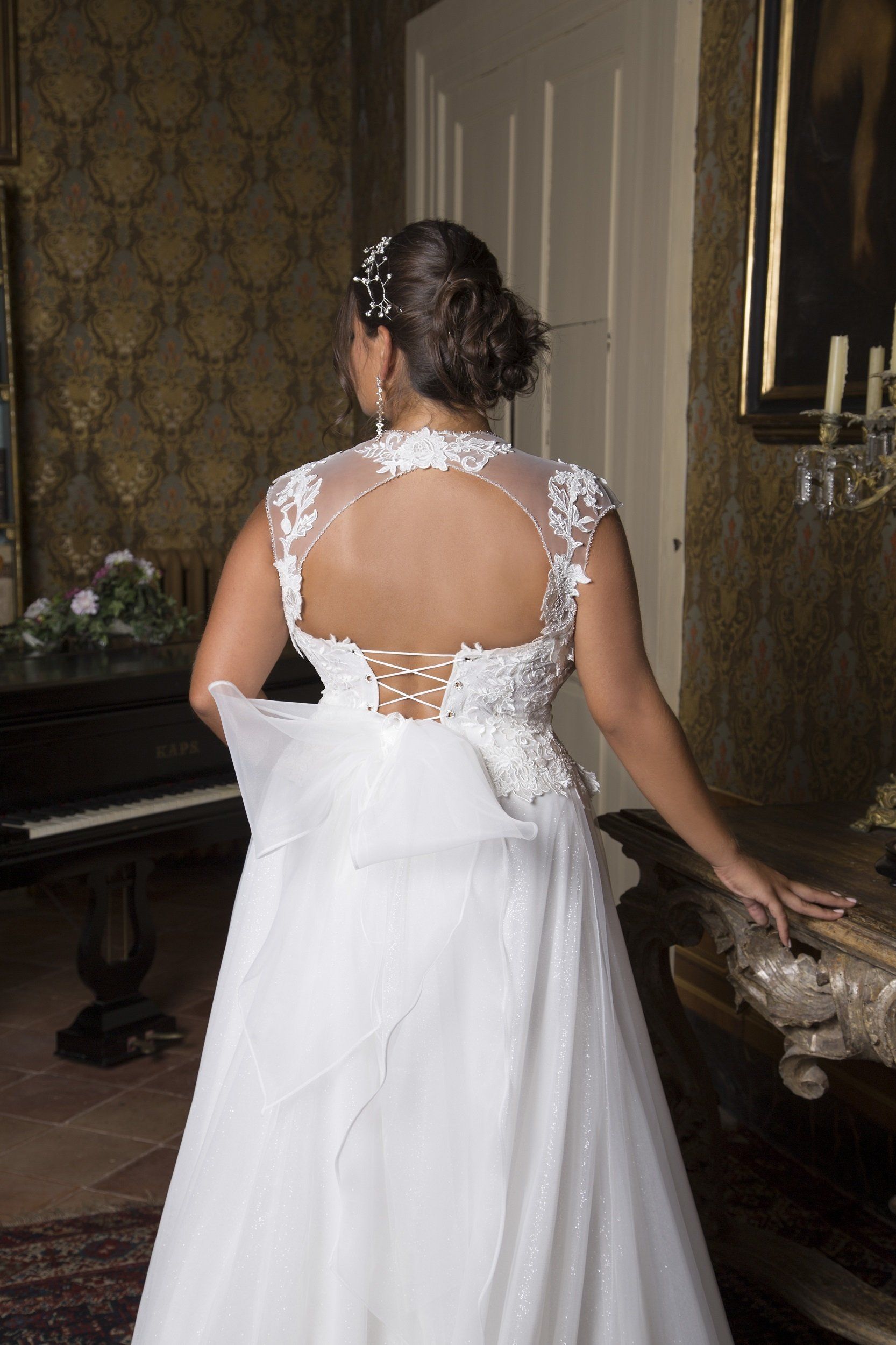 abiti da sposa curvy