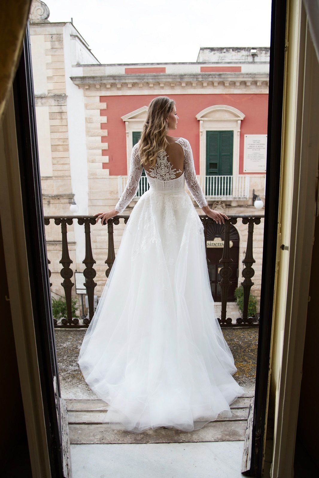 abito da sposa prezioso