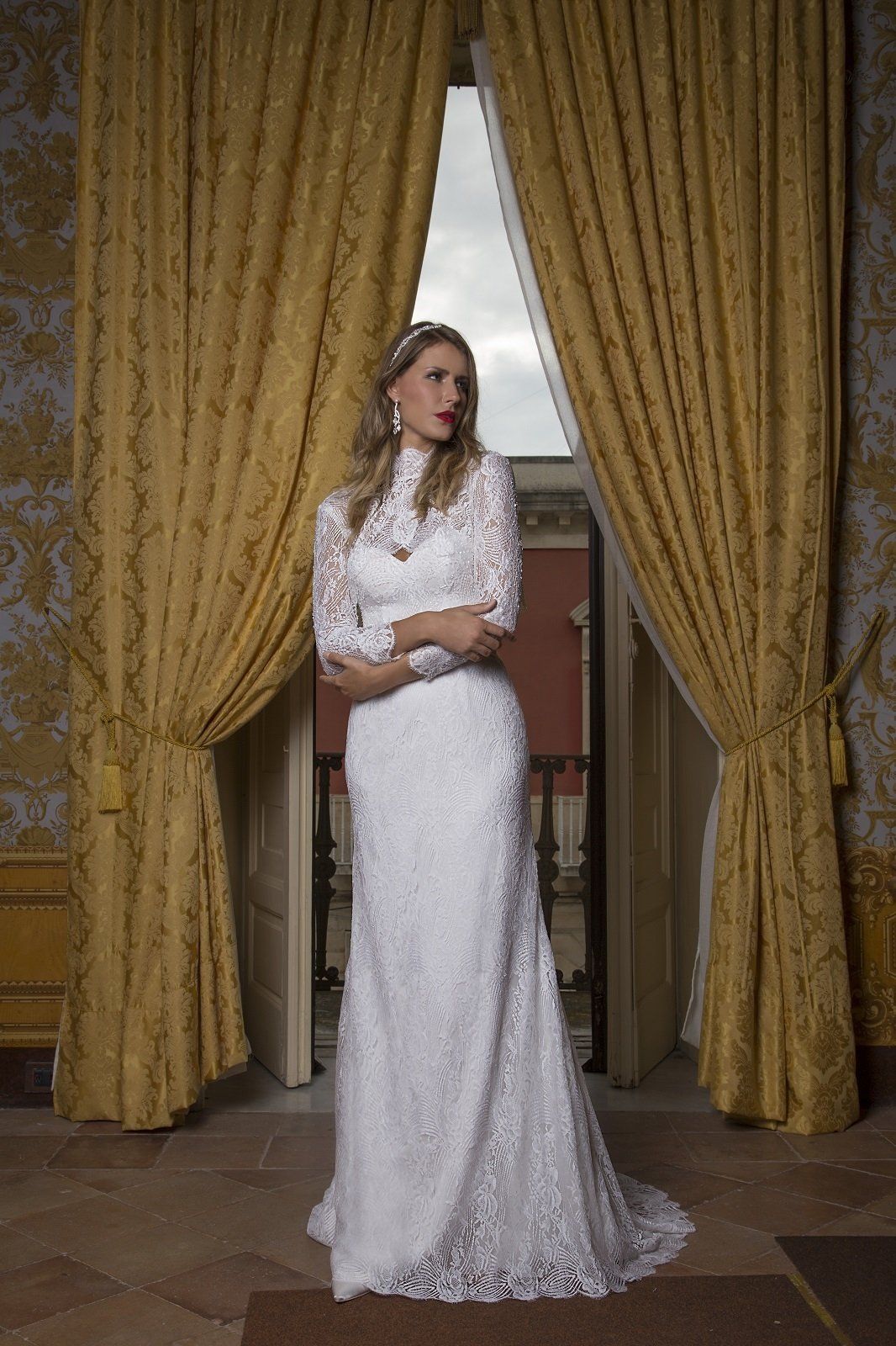 abito da sposa prezioso