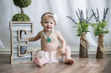 Baby Sitting with Letter E - Photography in Colorado Springs, CO