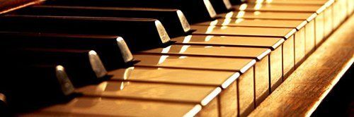 piano-being-played piano-being-played