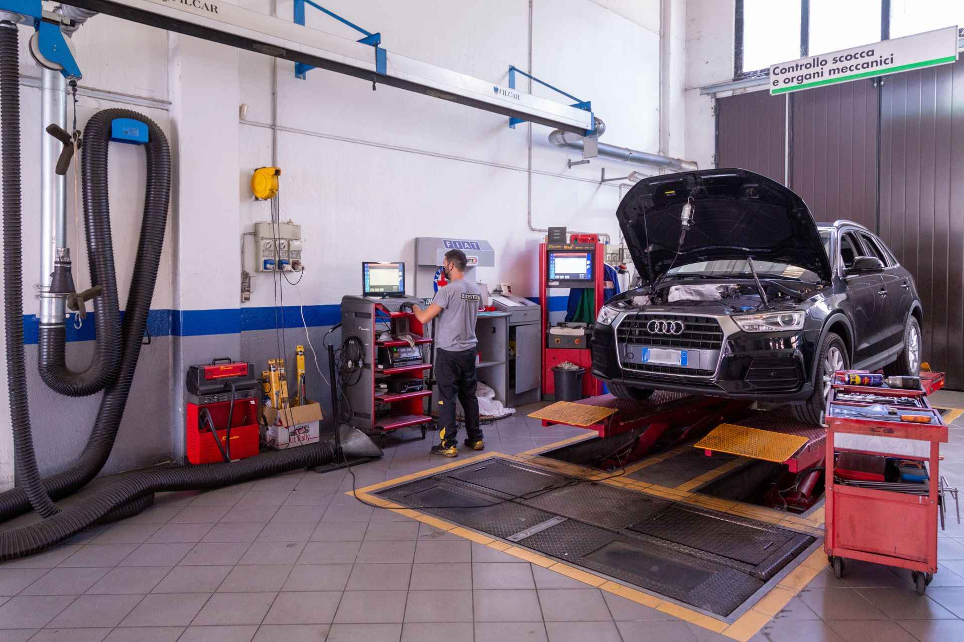 ufficio di un'autofficina