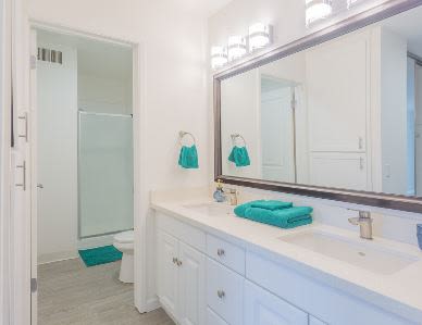 Oceanview Gallery Photo