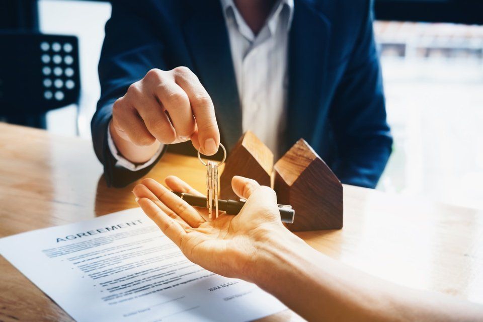 consulenza immobiliare in agenzia