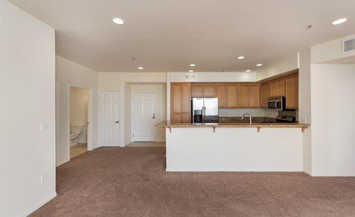 glen oaks living room