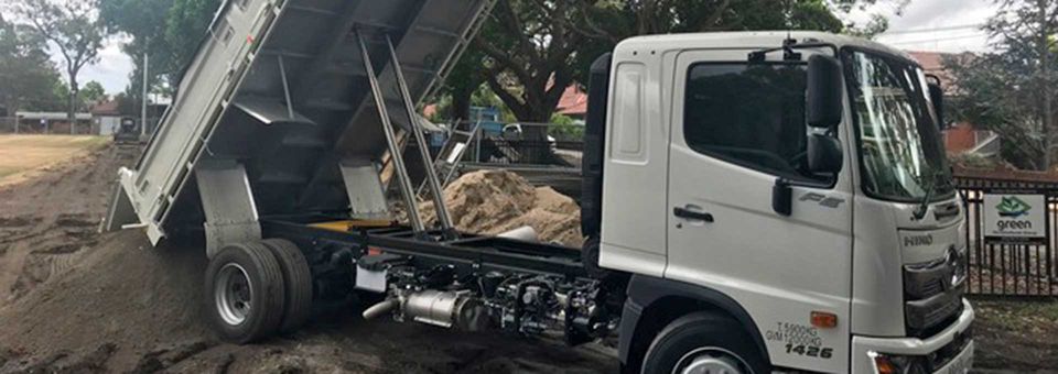 Safe excavation with Excavac