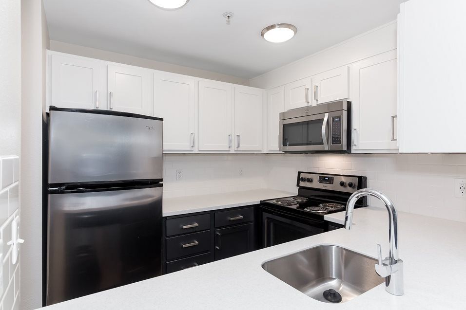Kitchen | NorthLink Apartments