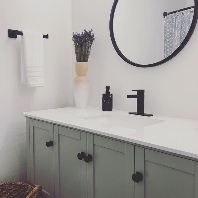 Bathroom | NorthLink Apartments
