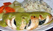 Pollo Relleno con Chaya, Calabasa y Queso Chicken filled with chaya, Calabasa and Cheese