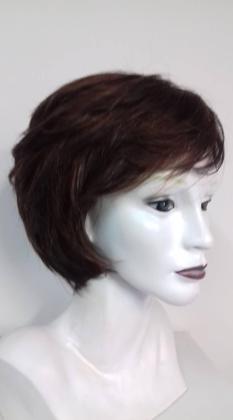 parrucca per donna taglio corto a caschetto