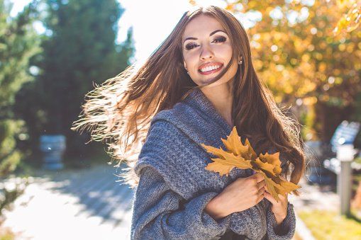 parrucca di capelli sintetici da donna