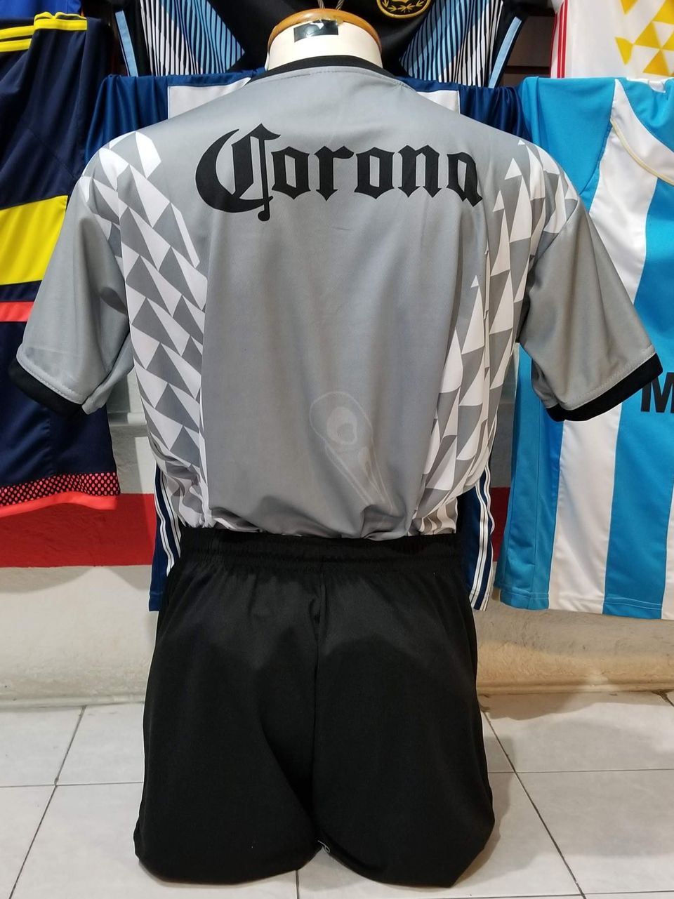 Parte trasera Jersey Club de Cuervos FC Visitante