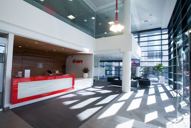 E-on professional carpet and hard floor maintenance