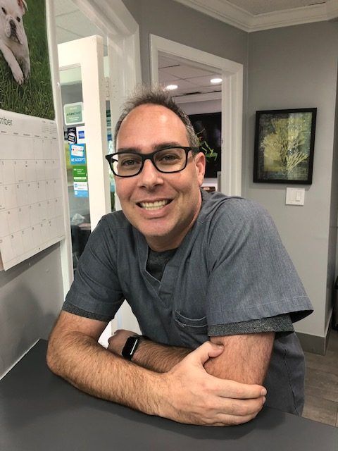 Dr. Justin Devack