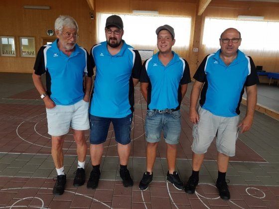Meistermannschaft des SSV Moosinning Eichenried Sieger der D Klasse