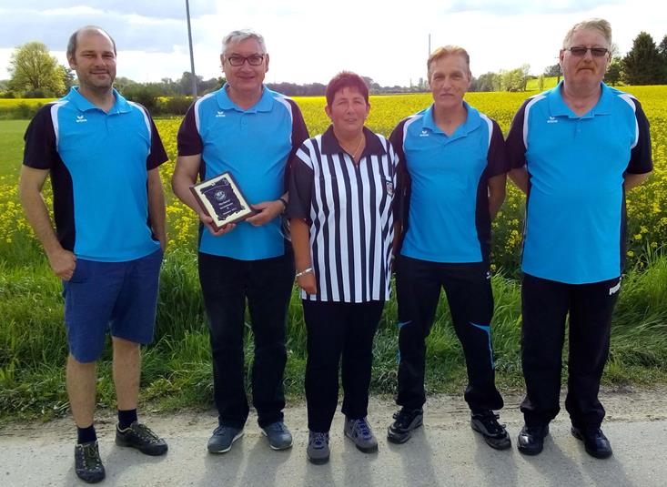 Meistermannschaft des SSV Moosinning Eichenried Sieger der D Klasse